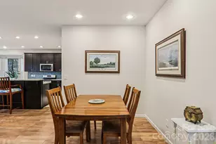 29 Saddle Top Rd, Flat Rock, NC 28731 - Photo 9