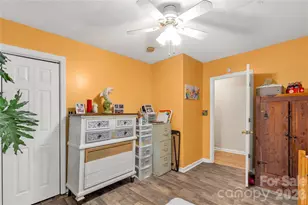 153 Walnut St, Chester, SC 29706 - Photo 17