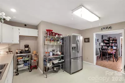 153 Walnut Street, Chester, SC 29706 - Photo 11