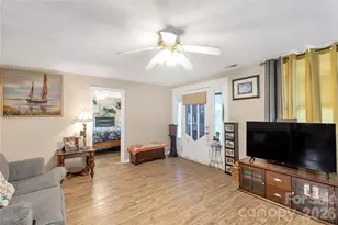 153 Walnut St, Chester, SC 29706 - Photo 5