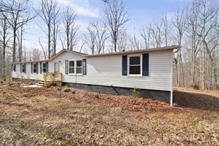 1320 Smith Woods Ln, Hickory Grove, SC 29717 - Photo 3