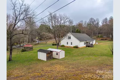 1564 Camp Creek Road, Whittier, NC 28789 - Photo 5