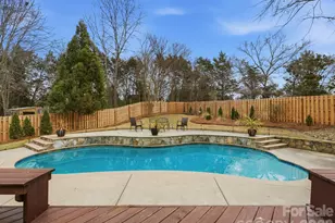 6737 Joliette Ln, Charlotte, NC 28277 - Photo 3