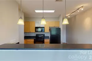 1101 W 1st St, Charlotte, NC 28202 - Photo 5