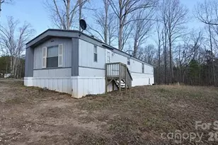 2030 Kisatchie Dr, Hickory Grove, SC 29717 - Photo 3