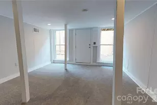 428 Hawthorne Ln, Charlotte, NC 28204 - Photo 3