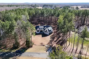 700 Bellegray Rd, Clover, SC 29710 - Photo 3