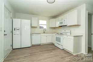 421 Pineville Rd, Darlington, SC 29532 - Photo 13