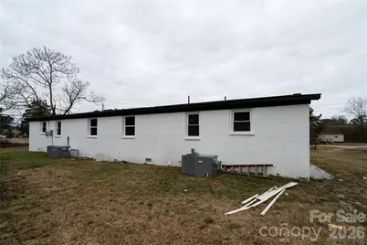 421 Pineville Road, Darlington, SC 29532 - Photo 9