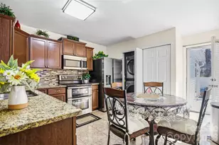 1031 Allegiance Dr, Charlotte, NC 28217 - Photo 19