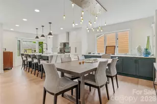 129 Beaver Ridge Rd, Asheville, NC 28804 - Photo 9