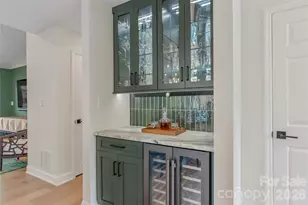 129 Beaver Ridge Rd, Asheville, NC 28804 - Photo 17