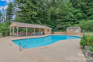 129 Beaver Ridge Rd, Asheville, NC 28804 - Photo 33