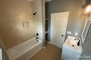 308 N Boyce St, Gastonia, NC 28052 - Photo 13