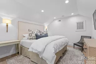 1550 Queens Rd W, Charlotte, NC 28207 - Photo 35