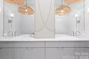 1550 Queens Rd W, Charlotte, NC 28207 - Photo 21