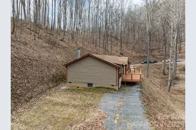 193 Tipstill Cove, Waynesville, NC 28786 - Photo 37