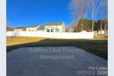 8821 Cameron Spring Road, Charlotte, NC 28214 - Photo 19