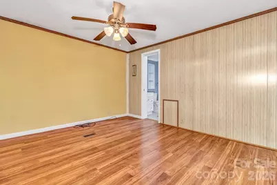 405 Deerfield Court, Hendersonville, NC 28792 - Photo 17