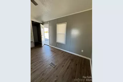 3021 Spartanburg Highway, East Flat Rock, NC 28726 - Photo 35