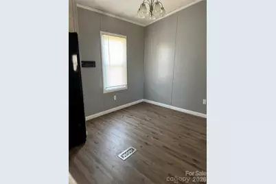 3021 Spartanburg Highway, East Flat Rock, NC 28726 - Photo 9