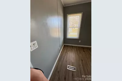 3021 Spartanburg Highway, East Flat Rock, NC 28726 - Photo 15