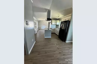 3021 Spartanburg Highway, East Flat Rock, NC 28726 - Photo 17