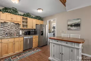 201 Hawk Ridge Dr, Mill Spring, NC 28756 - Photo 17