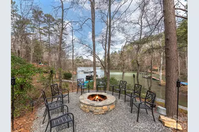 201 Hawk Ridge Drive, Mill Spring, NC 28756 - Photo 5