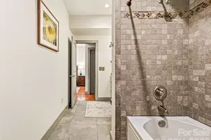 4 Chimney Crest Dr, Asheville, NC 28806 - Photo 17