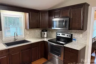 110 Indian Harbor Cir, Mount Gilead, NC 27306 - Photo 15