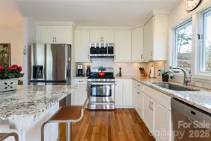 168 SkyView Cir, Asheville, NC 28804 - Photo 19