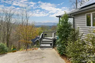 168 SkyView Cir, Asheville, NC 28804 - Photo 5