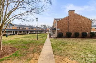 1336 Green Oaks Ln, Charlotte, NC 28205 - Photo 39