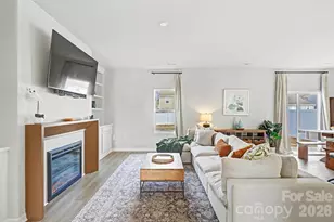 2215 Transatlantic Ave, Charlotte, NC 28215 - Photo 11