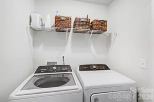 2215 Transatlantic Ave, Charlotte, NC 28215 - Photo 29