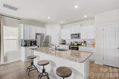 2215 Transatlantic Avenue, Charlotte, NC 28215 - Photo 5