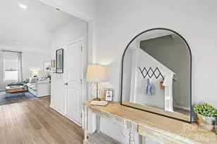 2215 Transatlantic Ave, Charlotte, NC 28215 - Photo 3