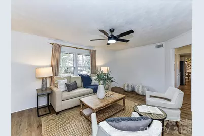 5900 Cabotwood Lane, Charlotte, NC 28212 - Photo 15