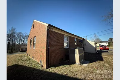 2924 Burbank Drive, Charlotte, NC 28216 - Photo 17