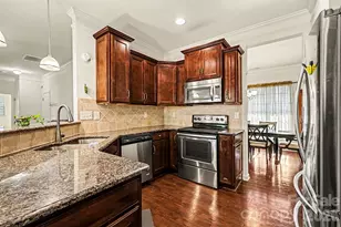 4023 Northerly Island Ct, Gastonia, NC 28056 - Photo 9