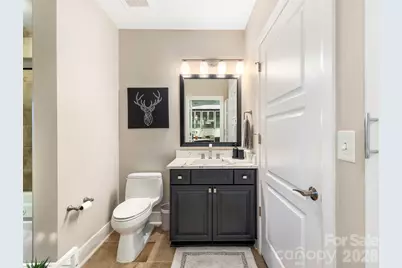 222 S Caldwell Street #1706, Charlotte, NC 28202 - Photo 17