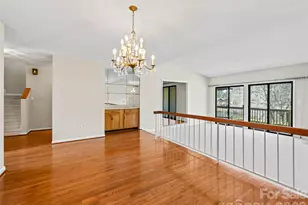 110 Deerlake Dr, Asheville, NC 28803 - Photo 9