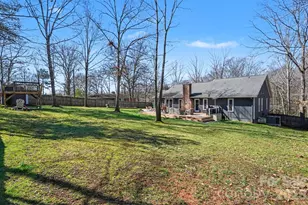 1834 Summerhill Dr, Charlotte, NC 28212 - Photo 25