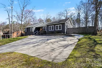 1834 Summerhill Drive, Charlotte, NC 28212 - Photo 3