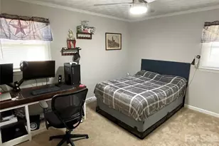 120 General Pemberton St, Stanley, NC 28164 - Photo 27