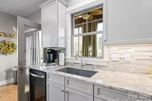 38 Winged Elm Ct, Hendersonville, NC 28739 - Photo 13