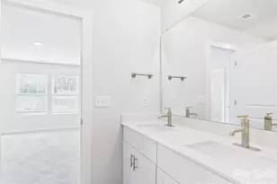 311 E King St, Kings Mountain, NC 28086 - Photo 25