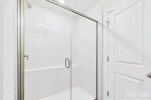 311 E King St, Kings Mountain, NC 28086 - Photo 29