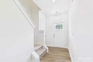 311 E King St, Kings Mountain, NC 28086 - Photo 5